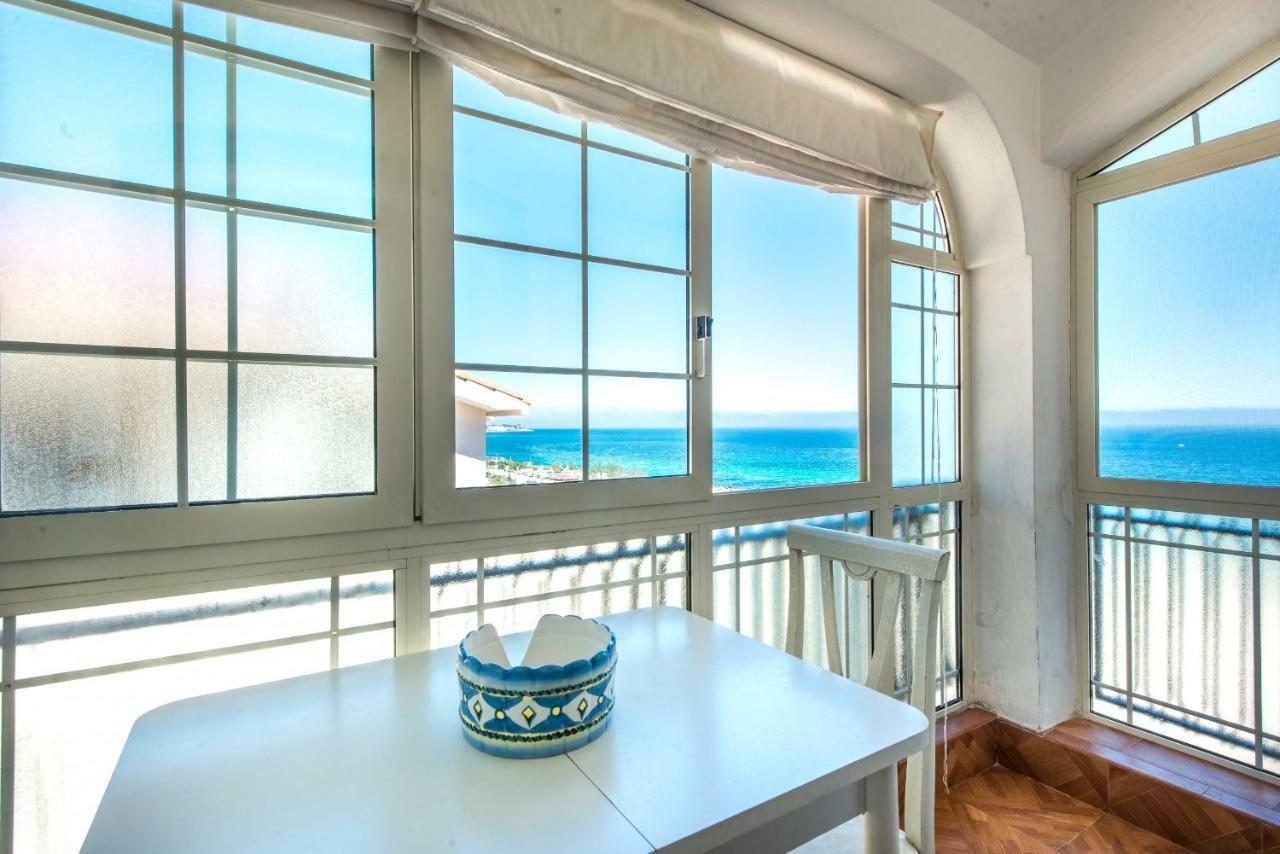 Casa Con Terrazza Sul Mare All'Addaura Palermo Ngoại thất bức ảnh