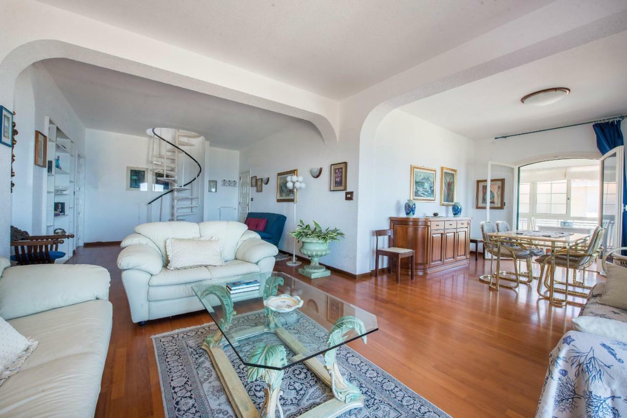 Casa Con Terrazza Sul Mare All'Addaura Palermo Ngoại thất bức ảnh